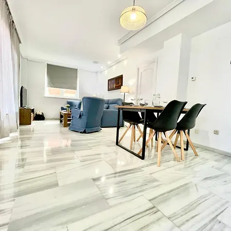 Atico Tendillas: Centro Apartment *